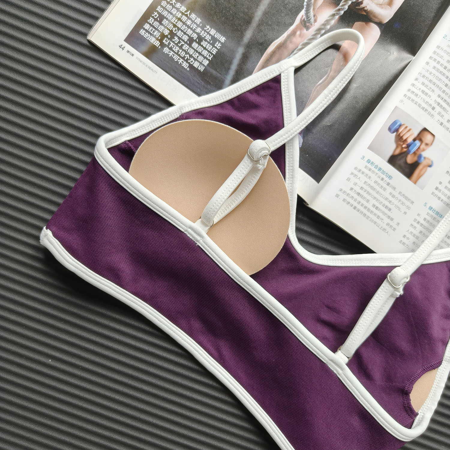 Contrast Color Women's Seamles - огляд і ціна Sports Bra Racerback