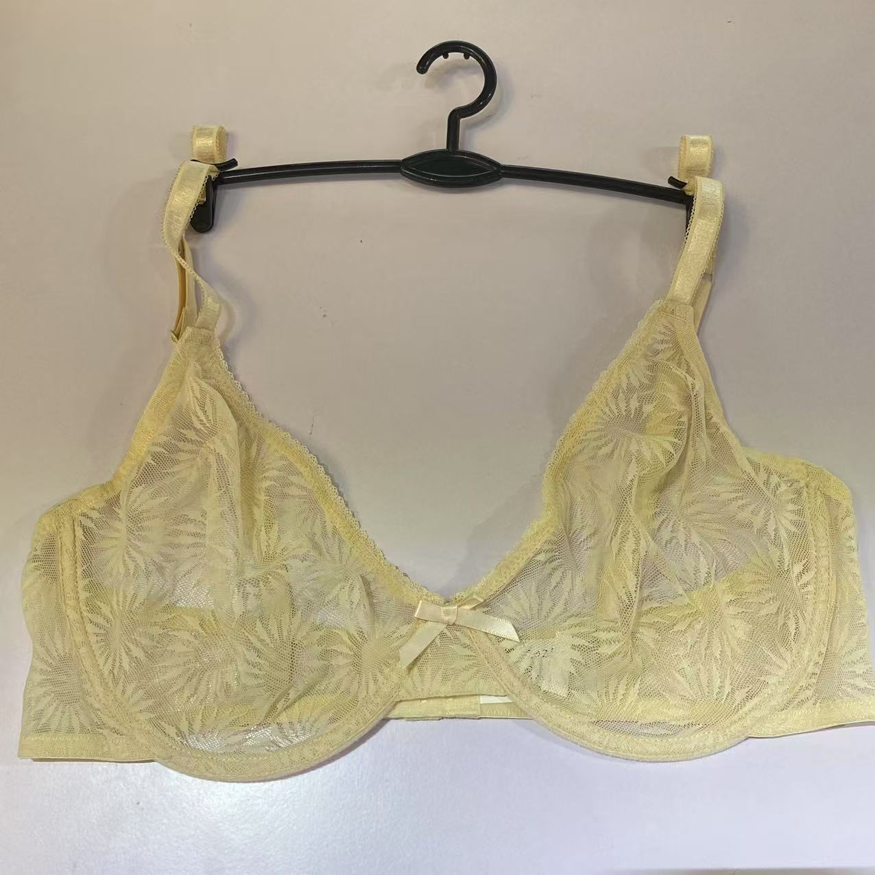 Plus Size Lace Bra Women Yello - огляд і ціна Minimizer Bra Women