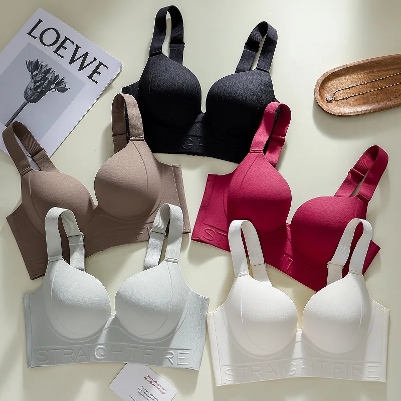 Women's Sexy, Steel-free Deep  - огляд і ціна Wirefree Bra Comfort