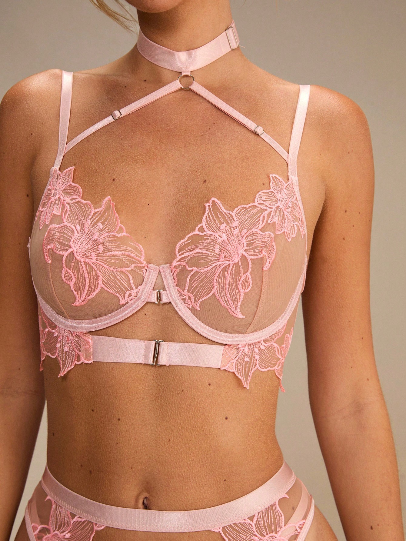 Pink Floral Lace Sheer Front-O - огляд і ціна Sheer Bra Lace